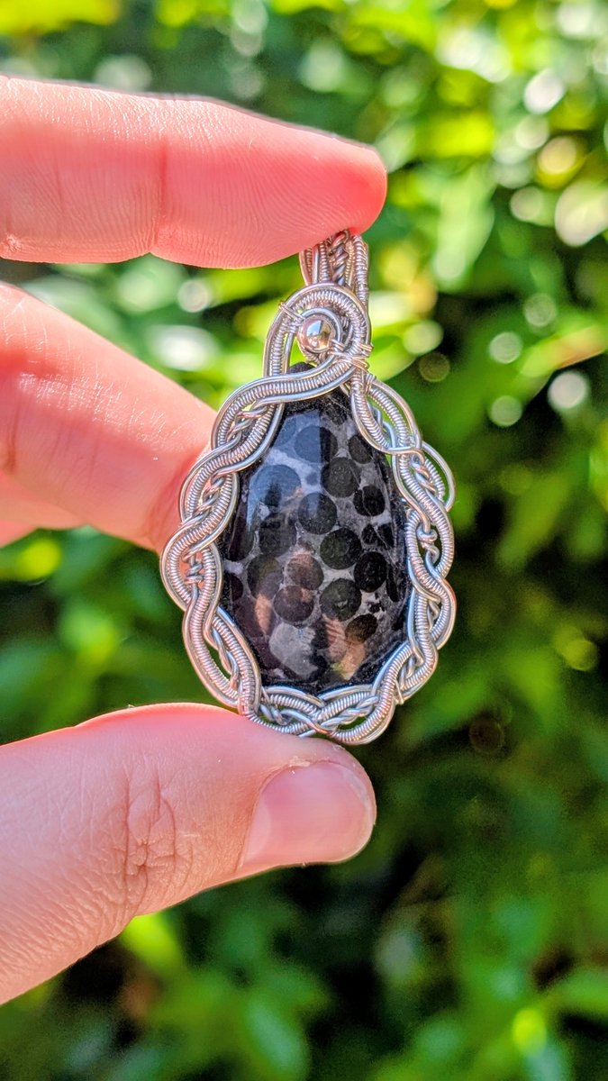 Black Oolite pendant - Black Oolite Pendant by Loutan Beauty