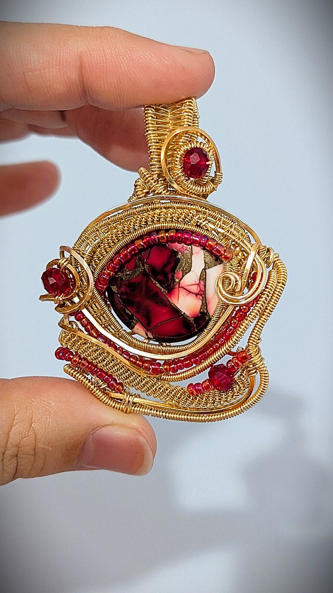 Mohave Red pendant - Mohave Red Pendant by Loutan Beauty