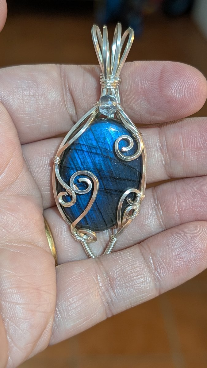 Labradorite pendant - Blue Labradorite and Silver Pendant by Loutan Beauty